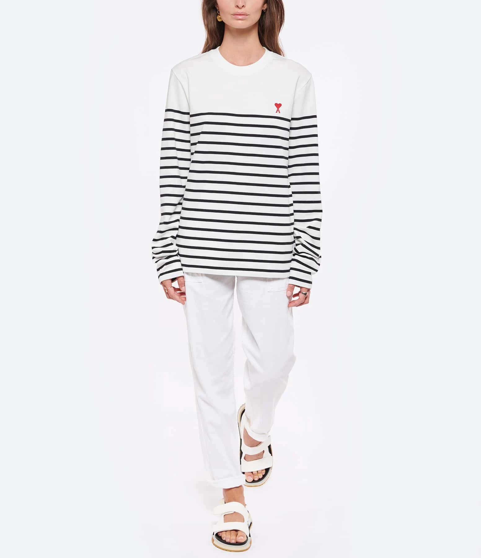 AMI Paris Marinière Unisexe Ami De Cœur Coton Biologique Blanc Noir 3 AMI Paris Marinière Unisexe Ami De Cœur Coton Biologique Blanc Noir – Image 3