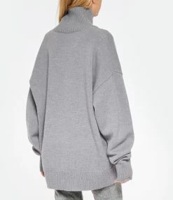 AMI Paris Pull Unisexe Ami De Cœur Laine Gris Noir 9 AMI Paris Pull Unisexe Ami De Cœur Laine Gris Noir -Majestic Filatures shop amipa look20221027 266