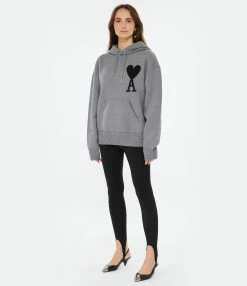 AMI Paris Pull Hoodie Unisexe Ami De Cœur Laine Gris Noir 9 AMI Paris Pull Hoodie Unisexe Ami De Cœur Laine Gris Noir -Majestic Filatures shop amipa look20230110 17