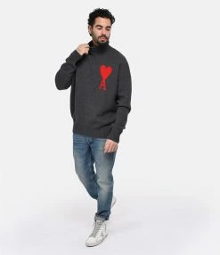 AMI Paris Pull Unisexe Ami De Cœur Laine Gris Rouge -Majestic Filatures shop amipa look20230116 207