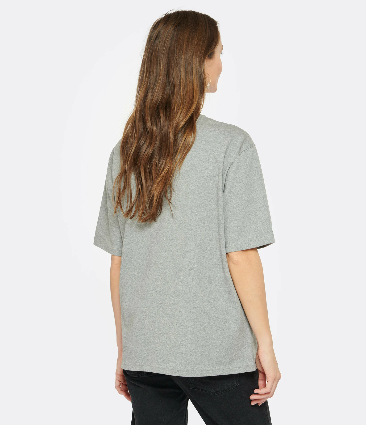 AMI Paris Tee-shirt Unisexe Ami De Cœur Coton Biologique Gris Chiné Rouge 4 AMI Paris Tee-shirt Unisexe Ami De Cœur Coton Biologique Gris Chiné Rouge – Image 4
