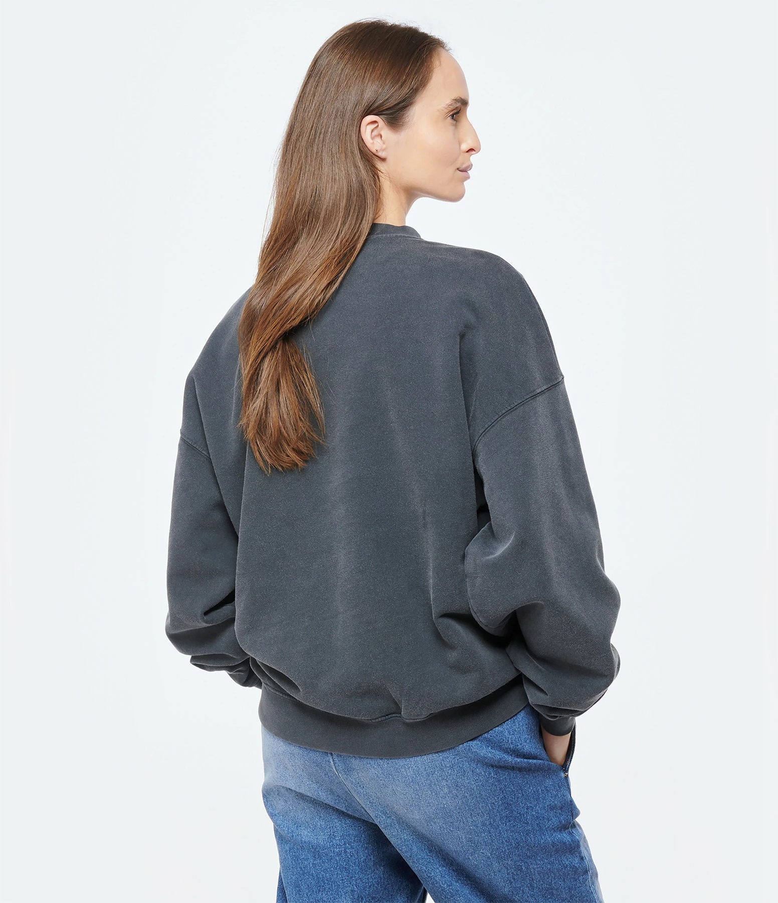 Sweatshirt Harvey Elton John Coton Noir Délavé, Collaboration Anine Bing X Terry O'Neill X IScreamColour 4 Sweatshirt Harvey Elton John Coton Noir Délavé, Collaboration Anine Bing X Terry O'Neill X IScreamColour – Image 4