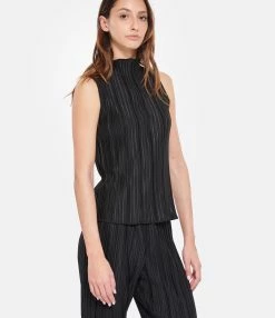 ANINE BING Top Rondi Noir -Majestic Filatures shop anine look20230203 297