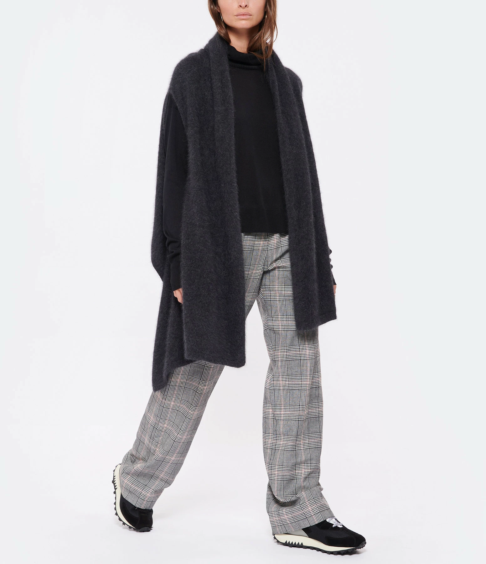 CT PLAGE Gilet Étole Raccon Gris 3 CT PLAGE Gilet Étole Raccon Gris – Image 3