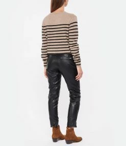 CT PLAGE Pull Cachemire Rayures Camel Noir -Majestic Filatures shop ctpla look20220713 75 1