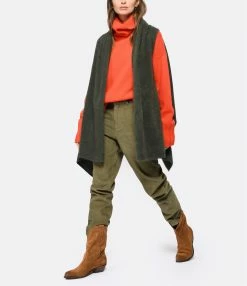 CT PLAGE Gilet Étole Raccon Kaki -Majestic Filatures shop ctpla look20220824 32