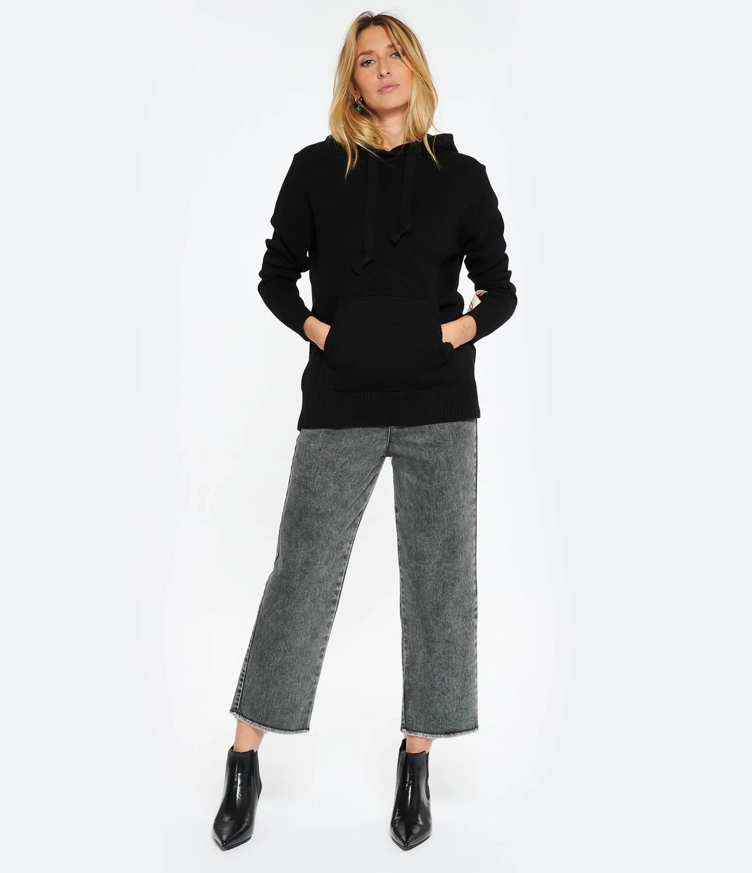 Golden Goose Sweatshirt Hoodie Golden Cachemire Noir 4 Golden Goose Sweatshirt Hoodie Golden Cachemire Noir – Image 4