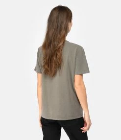 Golden Goose Tee-shirt Golden Coton Vert Olive 8 Golden Goose Tee-shirt Golden Coton Vert Olive -Majestic Filatures shop golde look20221206 386