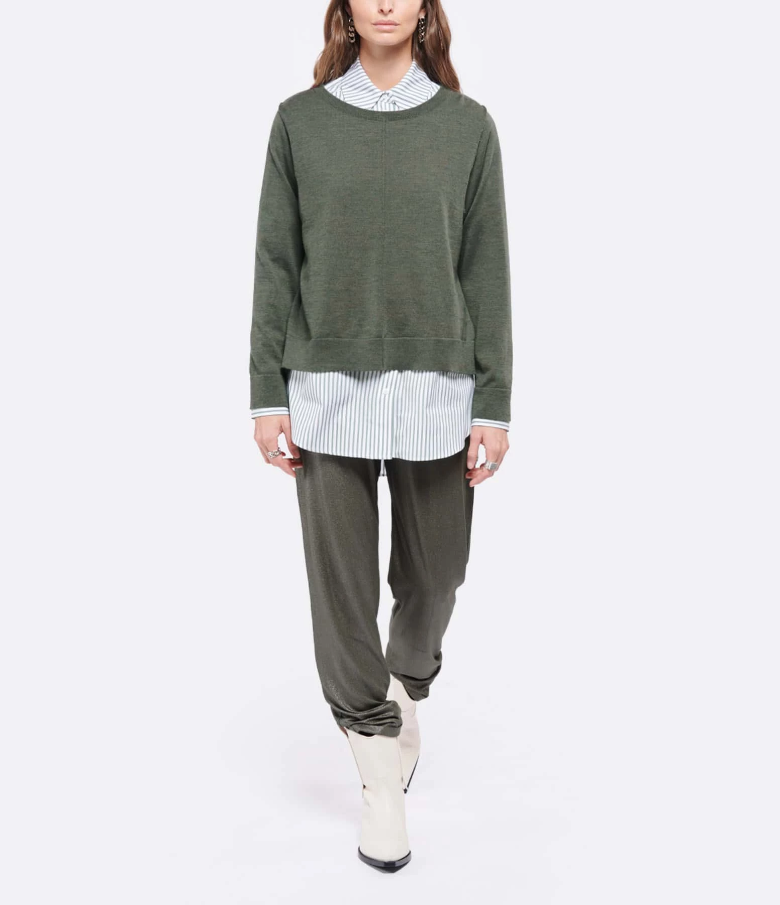 HANA SAN Pull Oleg Kaki 4 HANA SAN Pull Oleg Kaki – Image 4