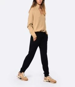 IDA DEGLIAME Pull La Vareuse Amoureuse Cachemire Cognac 12 IDA DEGLIAME Pull La Vareuse Amoureuse Cachemire Cognac -Majestic Filatures shop idade look20220929 658