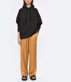 Isabel Marant Sweatshirt Hoodie Scott Coton Noir Délavé -Majestic Filatures shop imars look20230223 386