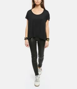 JEANNE VOULAND Tee-shirt Bach Col Rond Lyocell Noir -Majestic Filatures shop jvoul look20211123 60