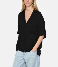 JEANNE VOULAND Chemise Jono Loose Noir 7 JEANNE VOULAND Chemise Jono Loose Noir -Majestic Filatures shop jvoul look20230215 469