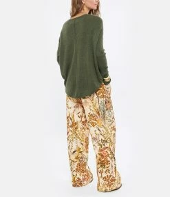 Kujten Pull Misha Col V Oversize Cachemire Kaki Foncé -Majestic Filatures shop kujte look20210818 175