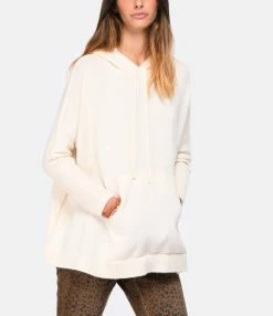 Kujten Sweatshirt Reena Oversize Cachemire Blanc 8 Kujten Sweatshirt Reena Oversize Cachemire Blanc -Majestic Filatures shop kujte look20220929 146
