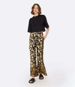 LOULOU STUDIO Tee-shirt Court Gupo Coton Noir 9 LOULOU STUDIO Tee-shirt Court Gupo Coton Noir -Majestic Filatures shop loulo look20221205 778