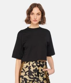 LOULOU STUDIO Tee-shirt Court Gupo Coton Noir 7 LOULOU STUDIO Tee-shirt Court Gupo Coton Noir -Majestic Filatures shop loulo look20221205 786