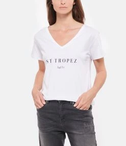 Tee-shirt Lulli St-Tropez Col V Coton Bio Blanc, Collaboration Jeanne Vouland X Lulli -Majestic Filatures shop lulli look20220706 0