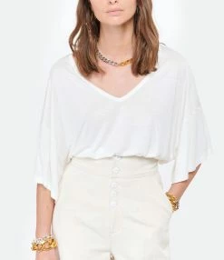 MAEVY MOUVEMENT LIBRE Top Col V Marie Bambou Blanc -Majestic Filatures shop maevy look20210406 130 1