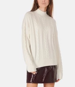 MAISON STANDARDS Pull Irlandais Estella Écru 7 MAISON STANDARDS Pull Irlandais Estella Écru -Majestic Filatures shop maiso look20221012 191