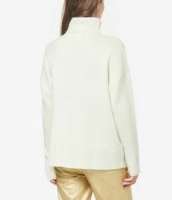 MAISON STANDARDS Pull Col Roulé Eugénie Écru 6 MAISON STANDARDS Pull Col Roulé Eugénie Écru -Majestic Filatures shop maiso look20221110 24