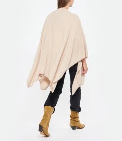 MAJESTIC FILATURES Poncho Raccoon Beige -Majestic Filatures shop majes look20220719 512
