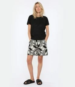 MAJESTIC FILATURES Tee-shirt Col Rond Lin Noir 9 MAJESTIC FILATURES Tee-shirt Col Rond Lin Noir -Majestic Filatures shop majes look20230117 244