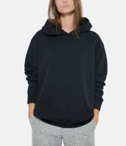 MM6 Maison Margiela Sweatshirt Coton Noir Margiela 6 8 MM6 Maison Margiela Sweatshirt Coton Noir Margiela 6 -Majestic Filatures shop mm6s5 look20220621 517 scaled