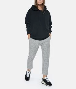 MM6 Maison Margiela Sweatshirt Coton Noir Margiela 6 10 MM6 Maison Margiela Sweatshirt Coton Noir Margiela 6 -Majestic Filatures shop mm6s5 look20220621 520 scaled