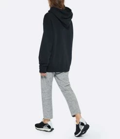 MM6 Maison Margiela Sweatshirt Coton Noir Margiela 6 11 MM6 Maison Margiela Sweatshirt Coton Noir Margiela 6 -Majestic Filatures shop mm6s5 look20220621 523 scaled