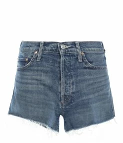 MOTHER Short The Tomcat Kick Fray Denim Playing With Scissor