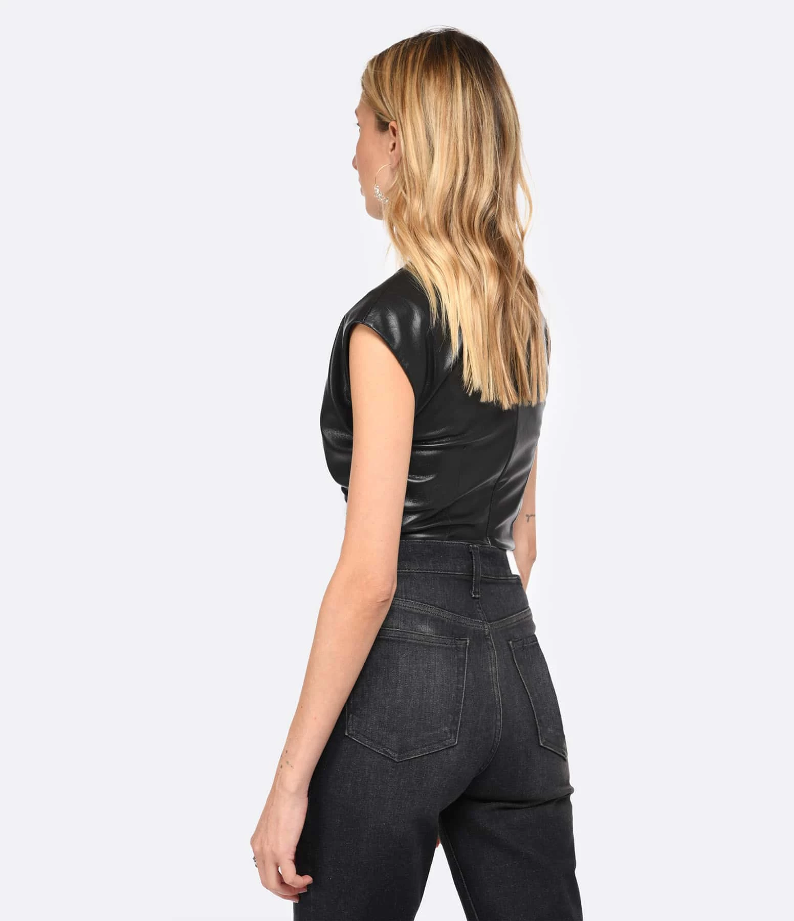 MSGM Top Noir Simili Cuir 4 MSGM Top Noir Simili Cuir – Image 4