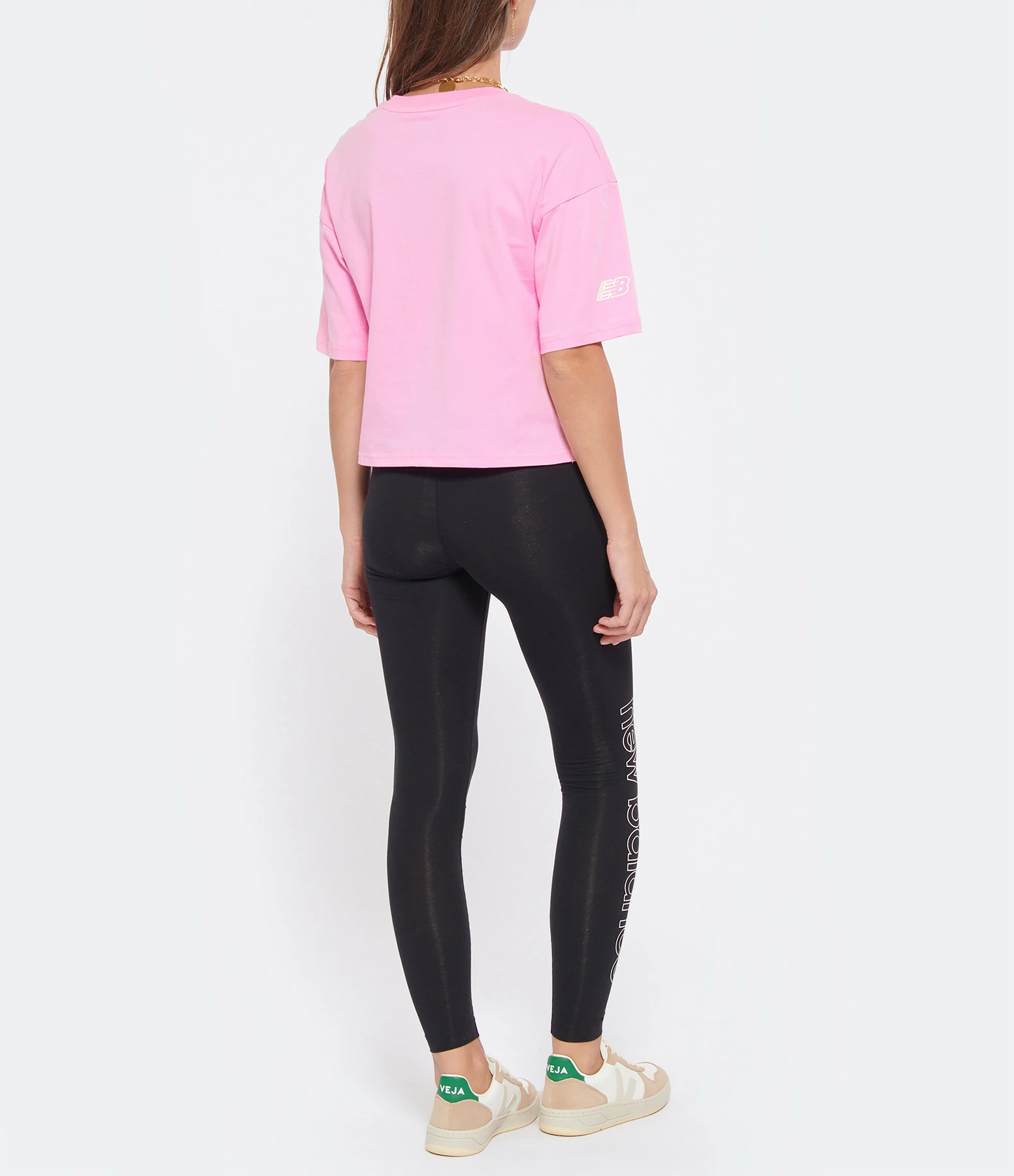 New Balance Tee-shirt NB Essentials Graphic Coton Orbit Pink 5 New Balance Tee-shirt NB Essentials Graphic Coton Orbit Pink – Image 5